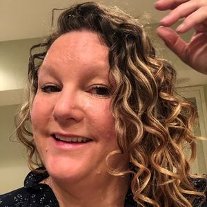 Meet your Posher, Patricia